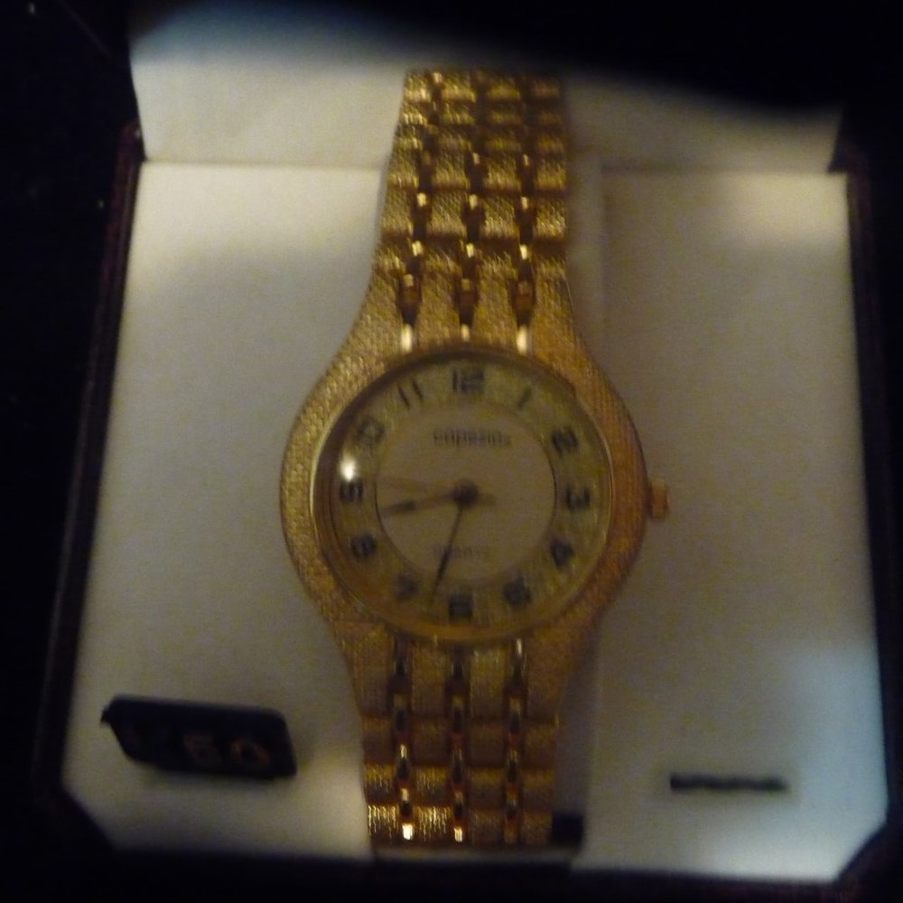 Man's Watch - Picture 4 of 5